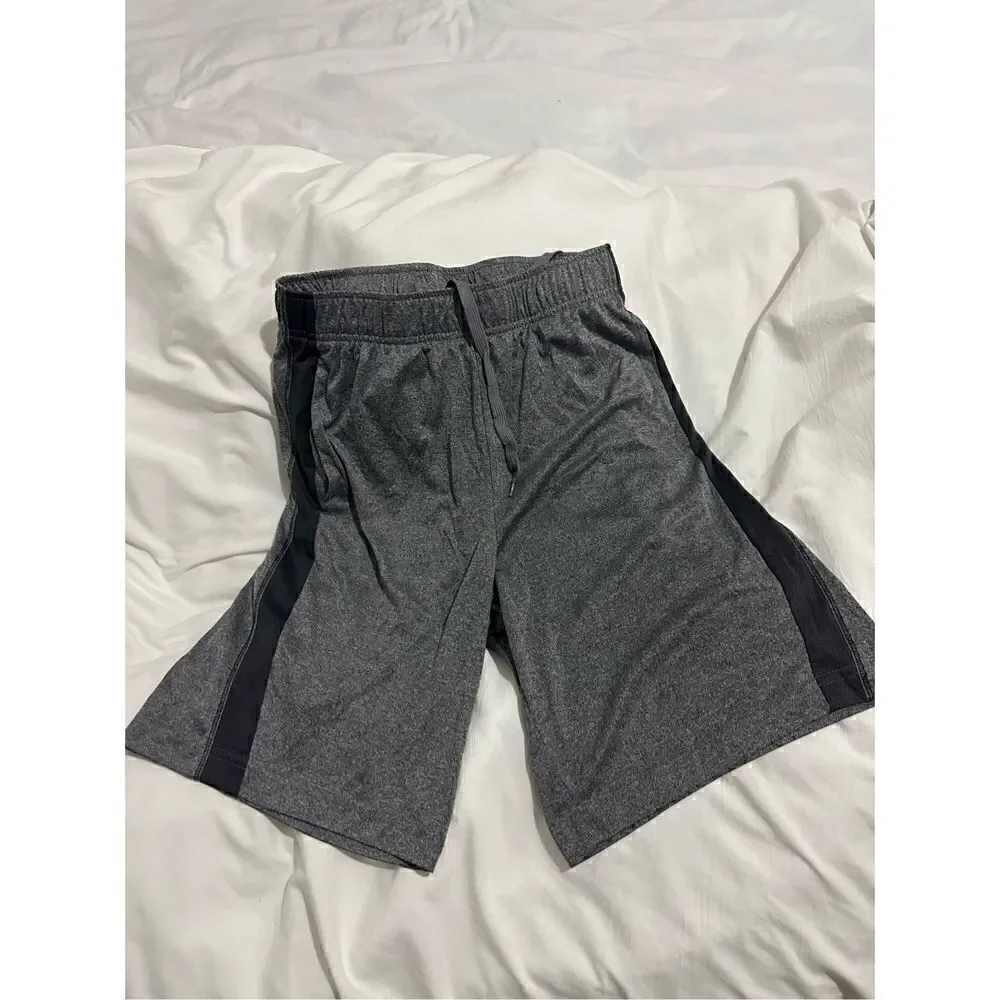 Boys Tek gear shorts size XL